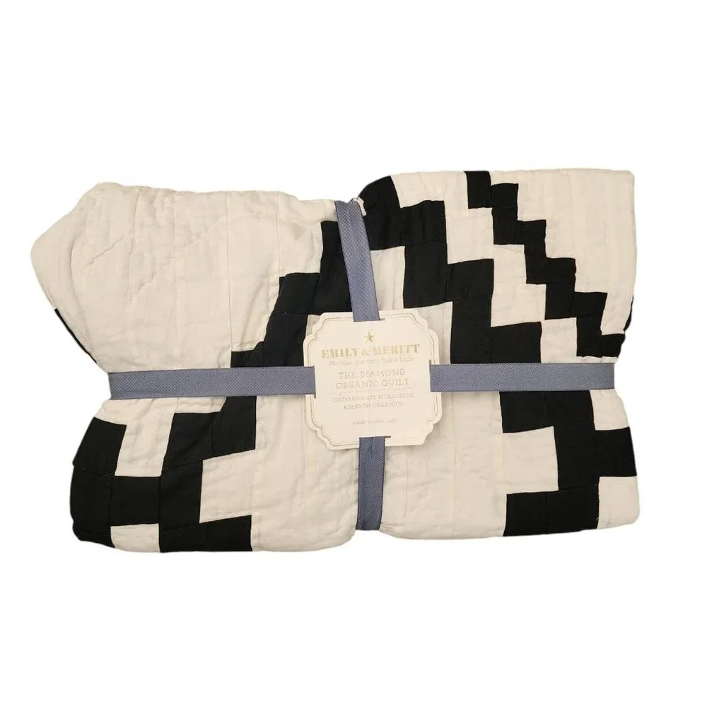 Emily & Meritt for Pottery Barn Kids the Diamond Organic Toddler Quilt NWT